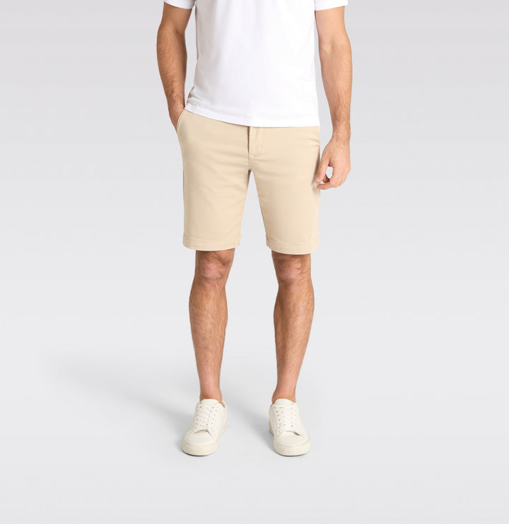 MAC Jog'n Short | Cream